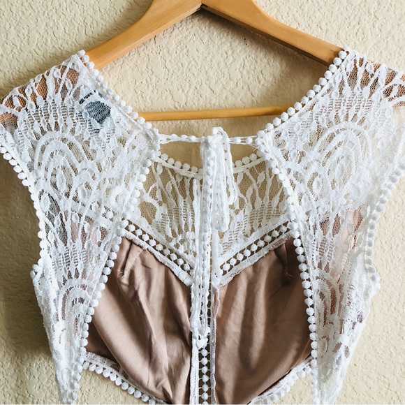 Hello Molly White Lace Cutout Open Back Dress Size L - Picture 5 of 6